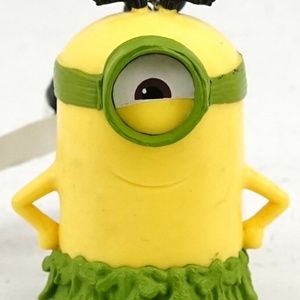 Universal Studios Despicable Me Minions Hula Stuart Clip Keychain